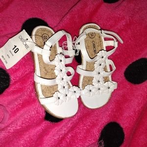 Girls Sandler's wedges white floral design